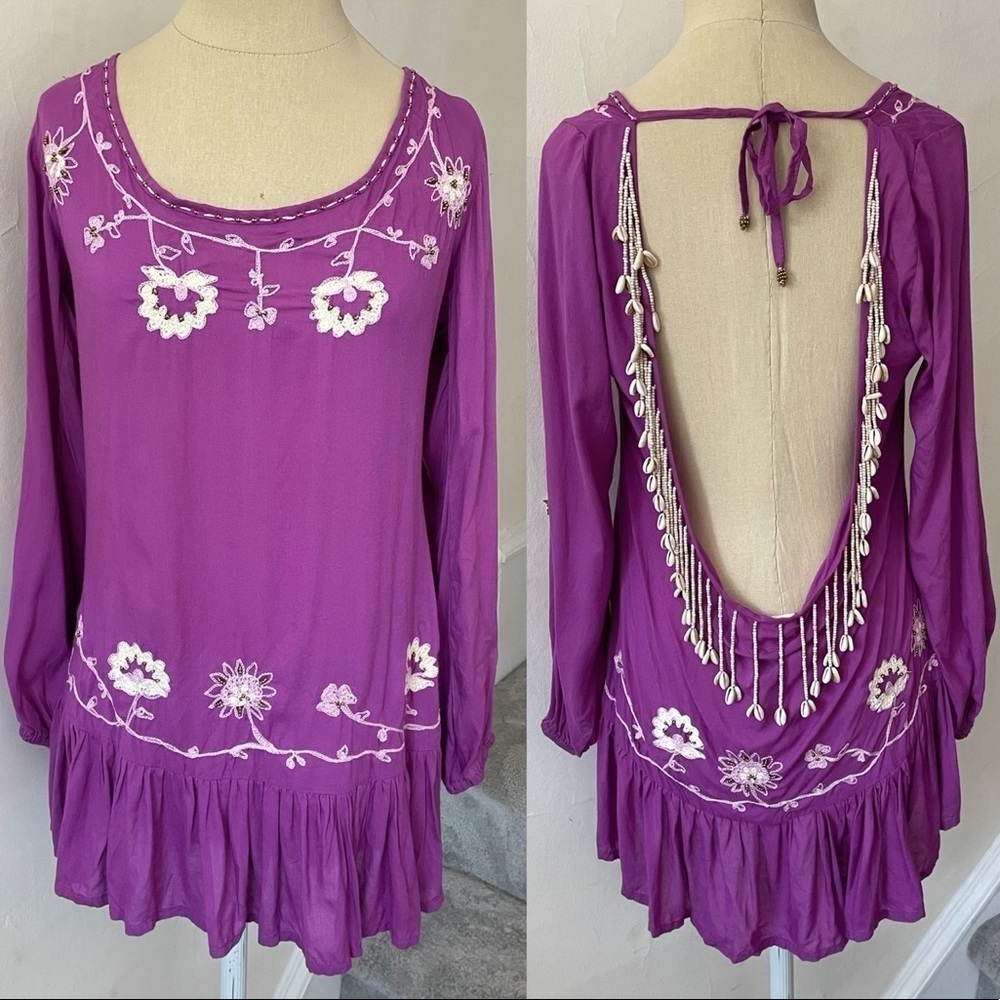 Skemo Fuschia Open Back Shell Bead Floral Embroidered Mini Hippie Dress NWT XS